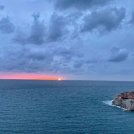 Fortes Fortuna - Two Bedroom With Terrace And Sea View * Dubrovnik