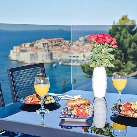 Fortes Fortuna - Two Bedroom With Terrace And Sea View * 두브로브니크