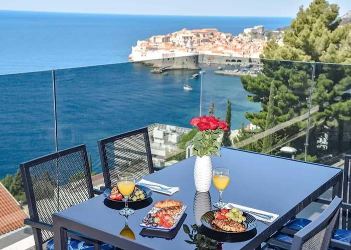 Fortes Fortuna - Two Bedroom With Terrace And Sea View Dubrovnik