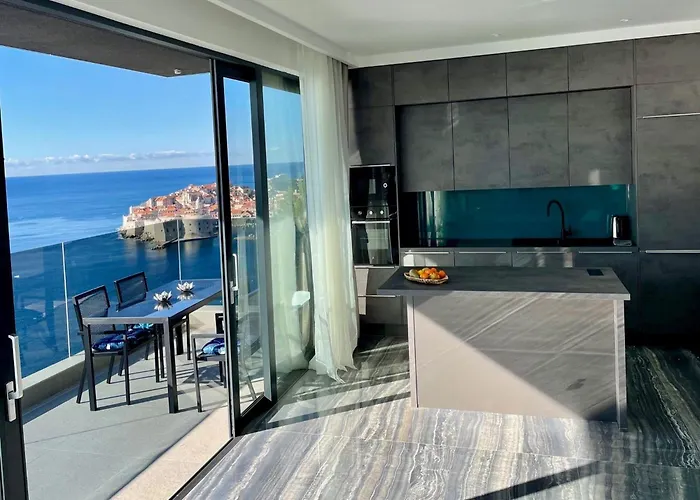 아파트 Fortes Fortuna - Two Bedroom With Terrace And Sea View *