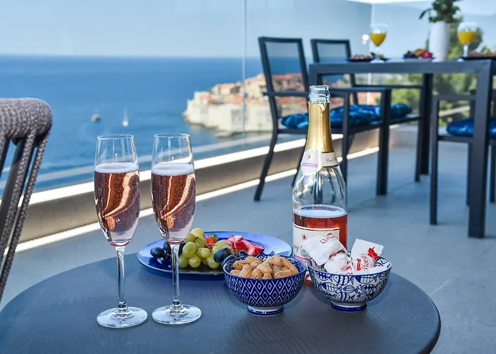 Fortes Fortuna - Two Bedroom With Terrace And Sea View *