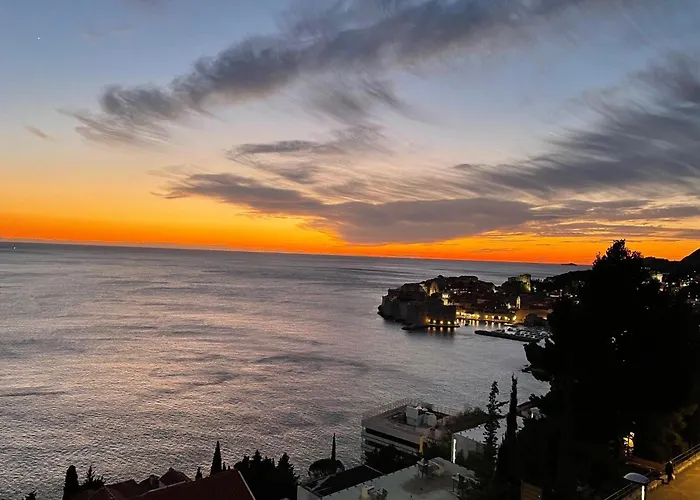 Fortes Fortuna - Two Bedroom With Terrace And Sea View 아파트 *