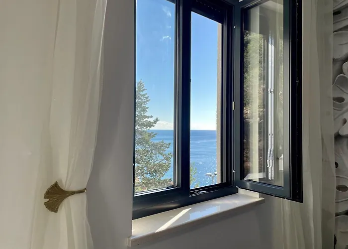 Fortes Fortuna - Two Bedroom With Terrace And Sea View 아파트 *