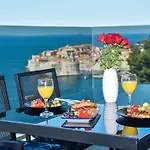 Fortes Fortuna - Two Bedroom With Terrace And Sea View